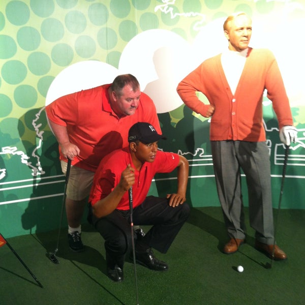 Photo taken at Madame Tussauds Las Vegas by Rosemary D. on 5/12/2013