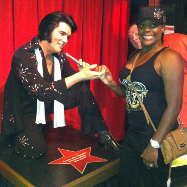 Das Foto wurde bei Madame Tussauds Las Vegas von Rosemary D. am 5/12/2013 aufgenommen