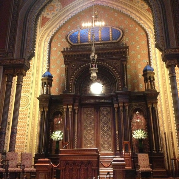 Photo taken at Central Synagogue by Amanda on 9/14/2013