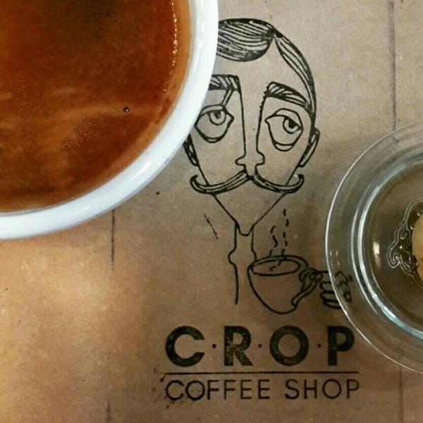Photo taken at Crop Coffee Shop by G🐞rkem on 2/12/2016