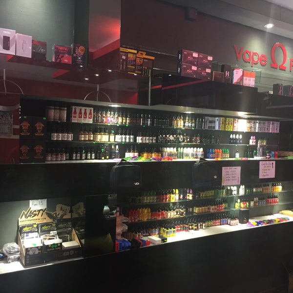 Photos At Vape Feel 1 Tip From 184 Visitors