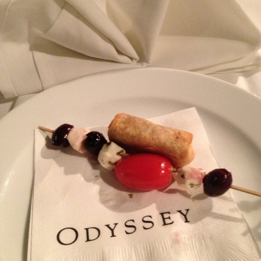 12/13/2012에 Kelly Z.님이 Odyssey Cruises에서 찍은 사진