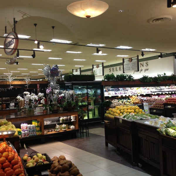 Photo taken at Gelson&#39;s by Cami B. on 12/25/2012