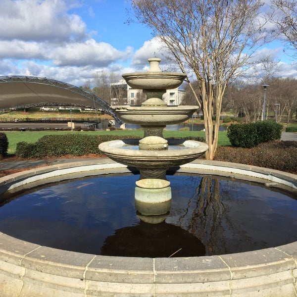 Башня лэндмарк тауэр. Смит центр. Парк симфония. Парк симфония. Парк симфония.