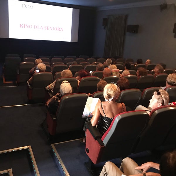 Foto diambil di Kino Pod Baranami oleh Piotr J. pada 6/4/2019