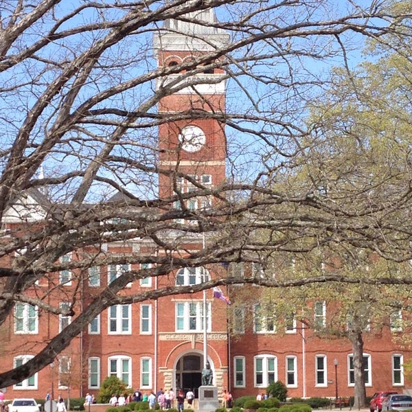 4/3/2015 tarihinde Jim S.ziyaretçi tarafından Clemson University'de çekilen fotoğraf