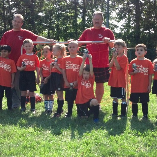 Oak Glen Park Soccer Field Howell'de Futbol Sahası