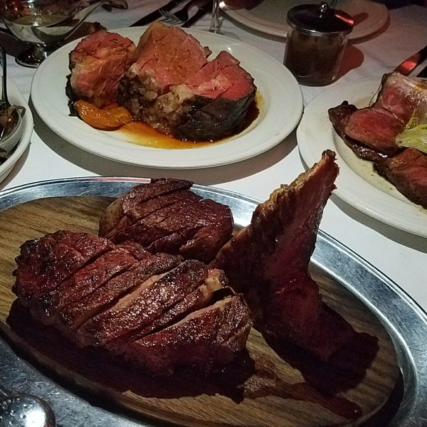 Photo taken at Keens Steakhouse by Nina C. on 3/19/2018