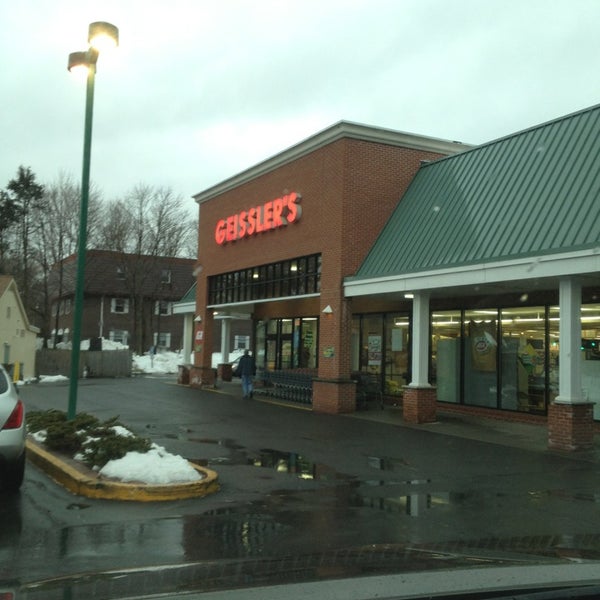 Geissler�s Supermarket Windsor, CT