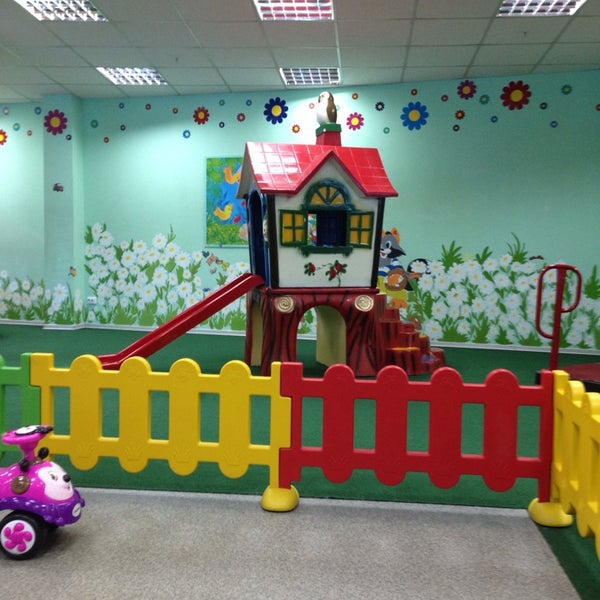 игровой центр ромашка в лучегорске. центр ромашки. ромашка владивосток детский центр. ромашка центр детского развития. ромашка ижевск детский клуб.