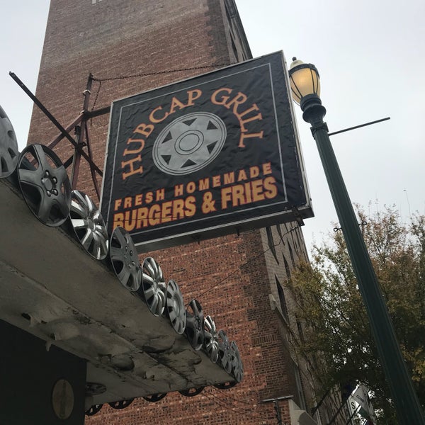 Hubcap Grill (Now Closed) Burger Joint in Houston