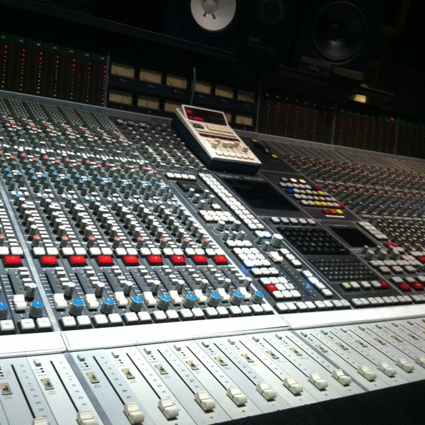 3/17/2013にCedric B.がChicago Recording Companyで撮った写真
