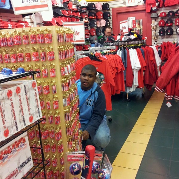 cardinal clubhouse store