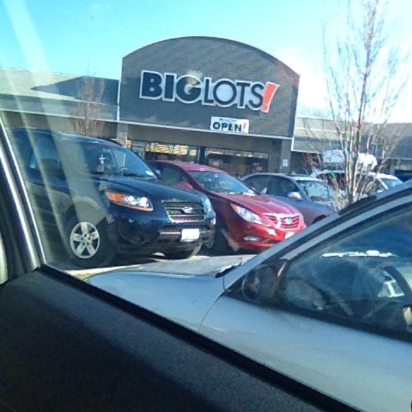 Big Lots Big Box Store in Hicksville