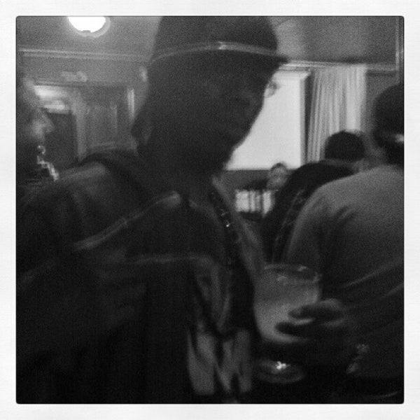 10/3/2012にJayson Da B.B.C H.がNeir&#39;s Tavernで撮った写真