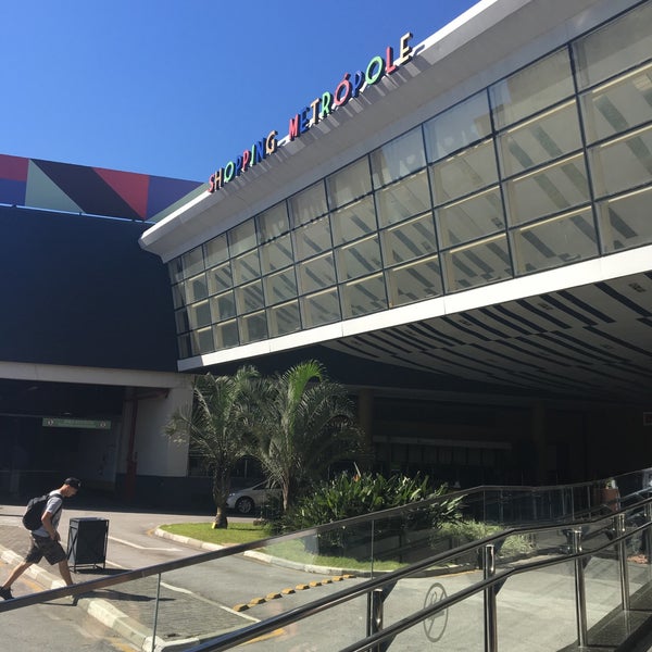 8/26/2017 tarihinde Valéria O.ziyaretçi tarafından Shopping Metrópole'de çekilen fotoğraf