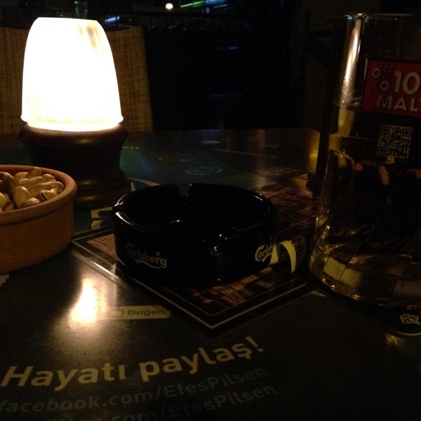 Foto tirada no(a) Chevita Cafe &amp; Bar por Bilal B. em 10/18/2013
