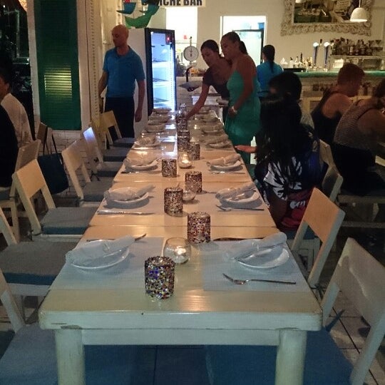 Das Foto wurde bei Restaurante El Muelle von Aleks M. am 5/31/2014 aufgenommen