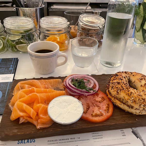 Photo taken at Russ &amp; Daughters Café by Damon A. on 6/23/2023