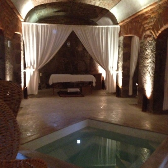 Das Foto wurde bei Hotel Hacienda Sepúlveda &amp; SPA von KarLiTa C. am 11/4/2012 aufgenommen