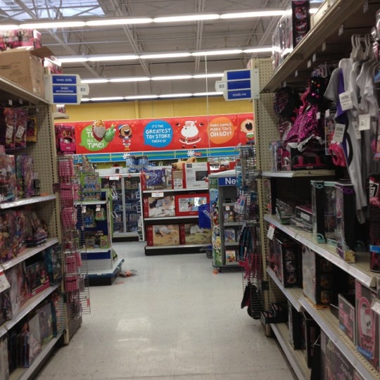 Photos at Toys"R"Us (Now Closed) Village West Fargo, ND
