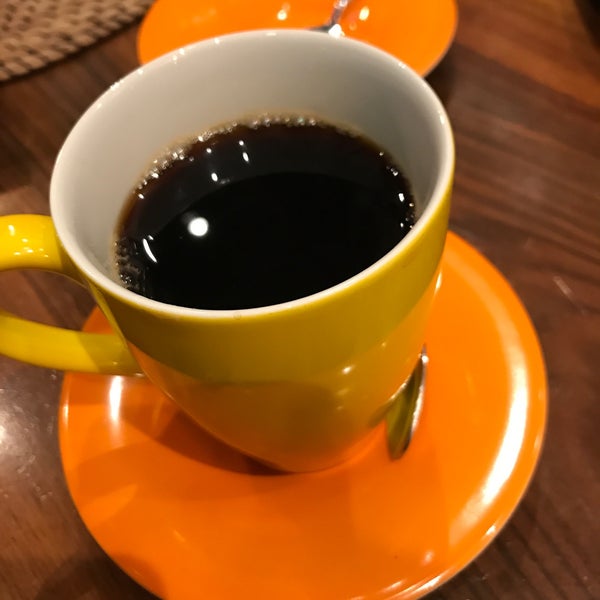 Foto tirada no(a) Sewky&#39;s Coffees por Firat S. em 1/7/2020