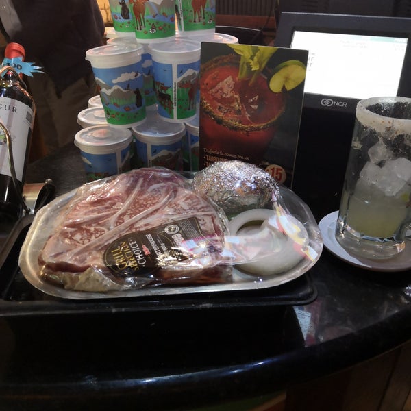 Sirloin Stockade Av. Lázaro Cárdenas 2510, Col. Residencial San Agustín