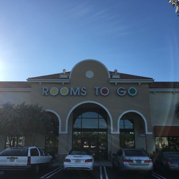 Rooms to go. Rooms to go