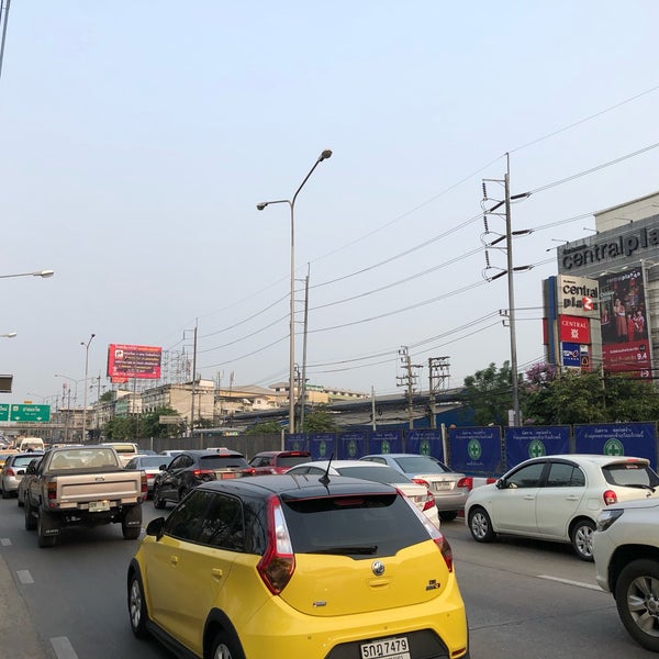 BMTA Bus Stop เซ็นทรัลรามอินทรา (CentralPlaza Ramintra) - 2 tips