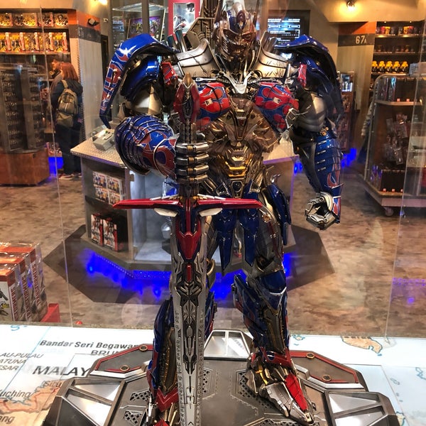 Transformers outlet supply vault