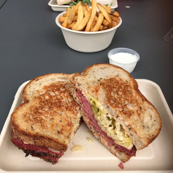 Burnt Crumbs Sandwich Place in Irvine