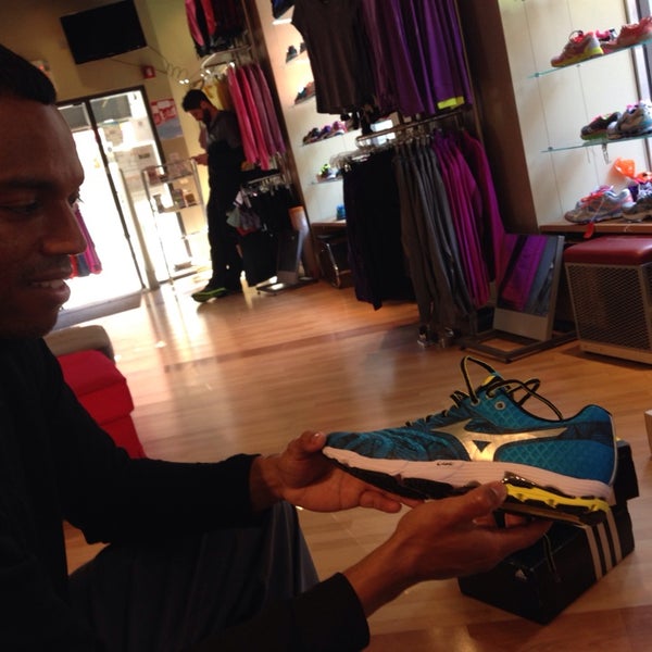 philadelphia runner store