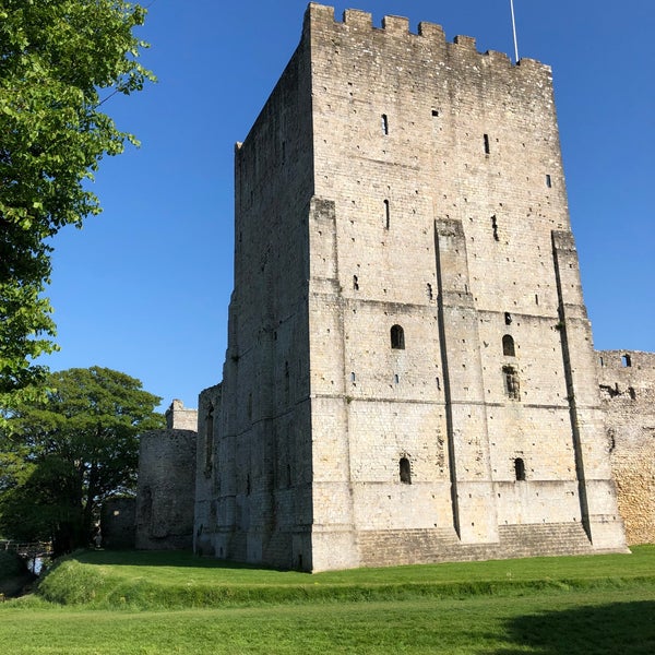 Portchester Castle Castle St.