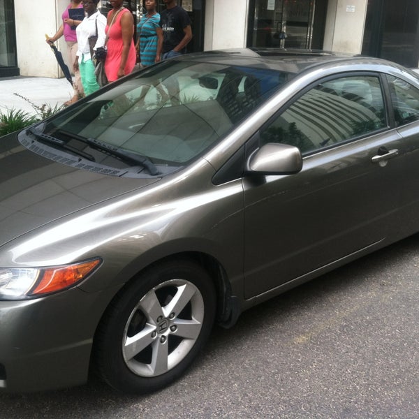 CarMax Car Dealership in Roswell