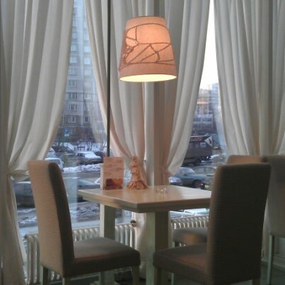 Foto diambil di Очень домашнее кафе oleh Igor V. pada 12/20/2012