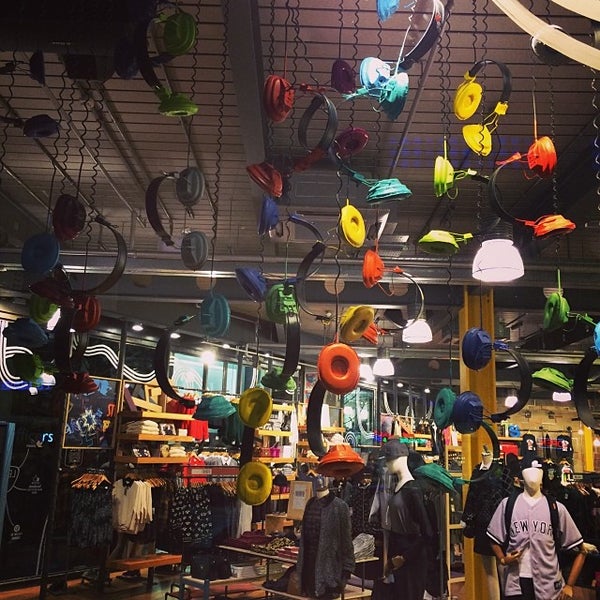 Urban Outfitters Broadmead 1 tip