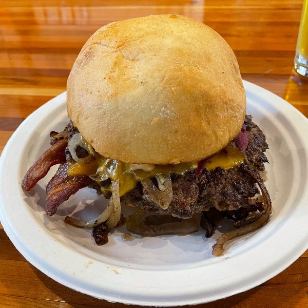 Bro Mans Sammiches Truck Food Truck in West Erie