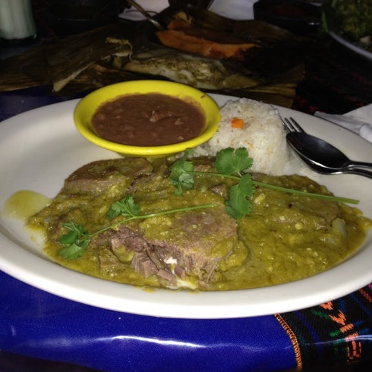 Foto tirada no(a) El Comal Mexican Restaurant por Heather K. em 5/13/2012