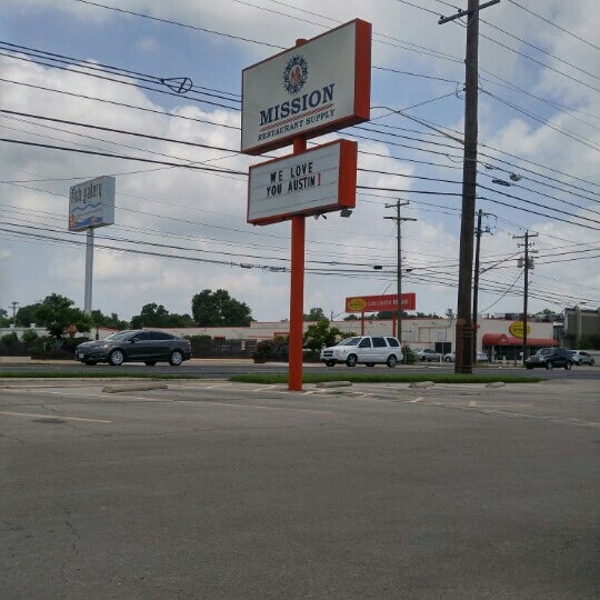 Mission Restaurant Supply Highland 3 tips from 129 visitors