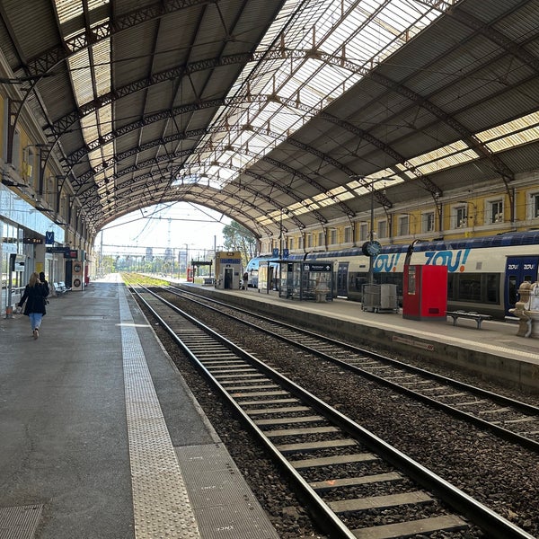 Das Foto wurde bei Gare SNCF d&#39;Avignon-Centre von Juan E. am 4/19/2024 aufgenommen