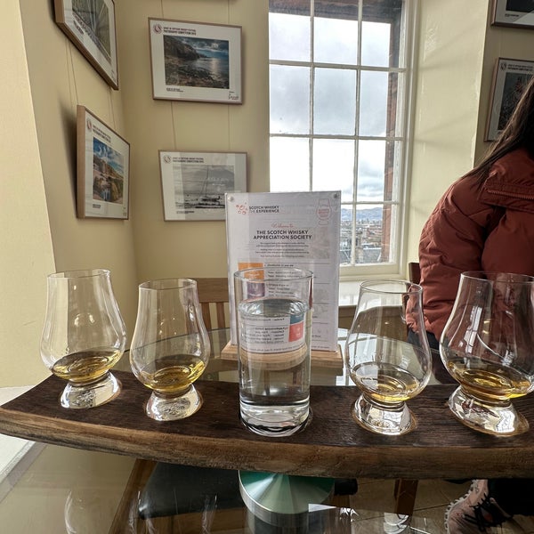 Photo prise au The Scotch Whisky Experience par Juan E. le3/17/2023