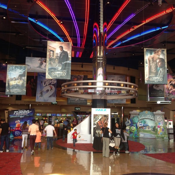 Edwards Houston Marq'E 23 IMAX & RPX - Movie Theater in ...