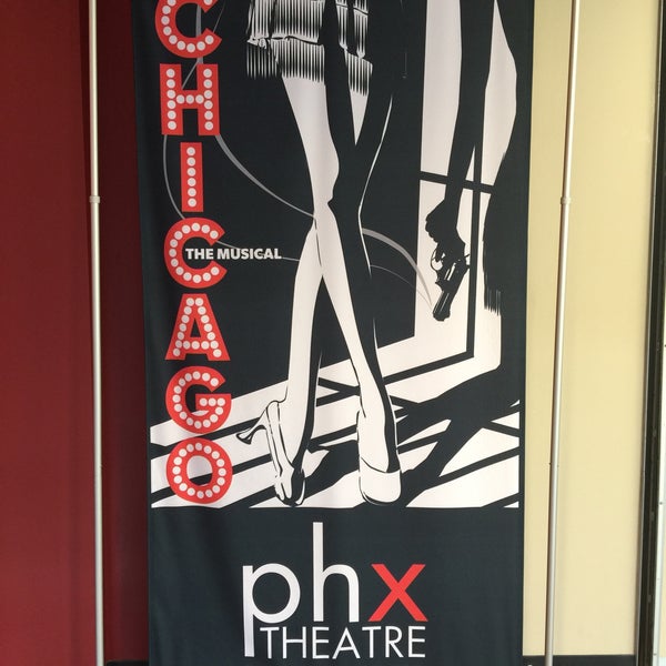 รูปภาพถ่ายที่ Phoenix Theatre โดย Destin D. เมื่อ 9/21/2015