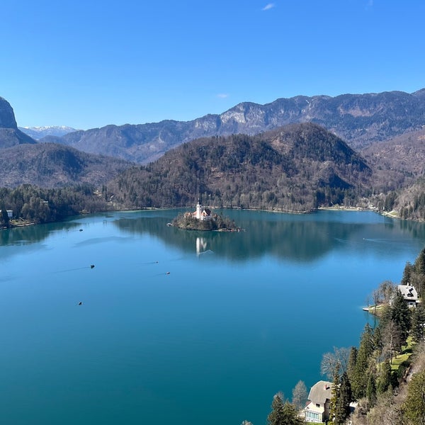 Foto scattata a Blejski Grad | Bled Castle da Jiwoong P. il 4/10/2023