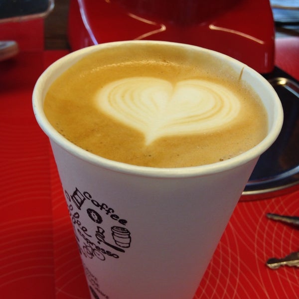 Photo taken at Вело-кофейня Espresso BIKE by Lena B. on 8/11/2014