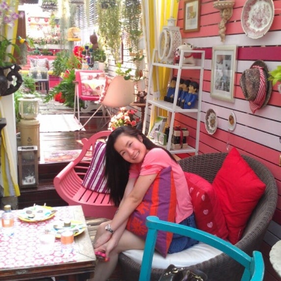 Weekend cafe