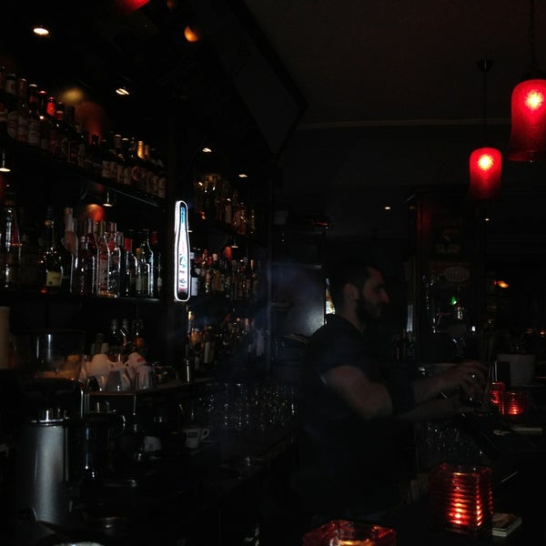 Снимок сделан в Amsterdam Bar пользователем spiros K. 1/12/2013