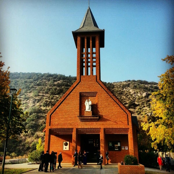 Iglesia Las Pataguas La Dehesa, Metropolitana de Santiago de Chile