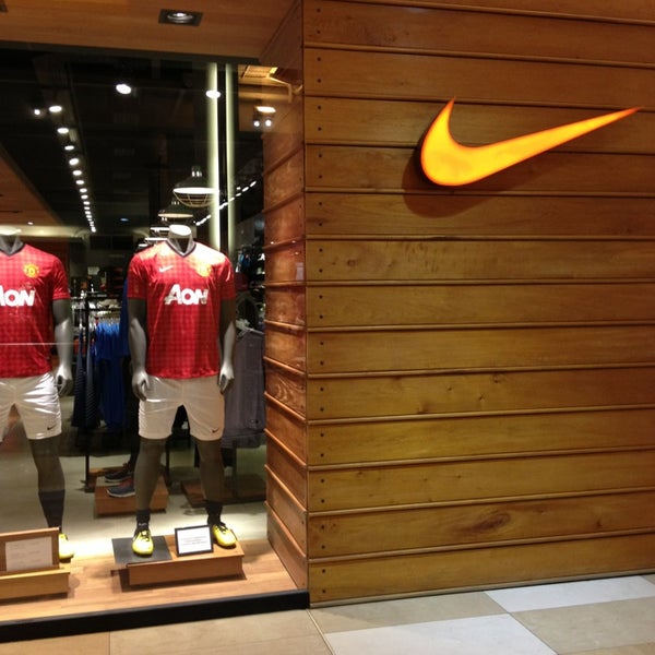 Купить найк в москве outlet nike