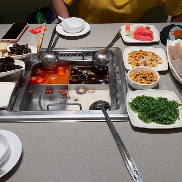 Haidilao Hot Pot 海底捞火锅 Ipoh, Perak